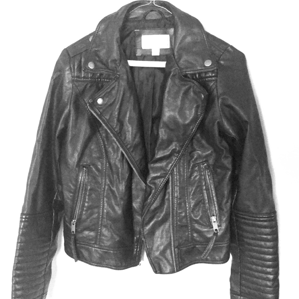Like New Leather Jacket!!